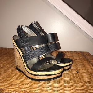Guess cork wedge